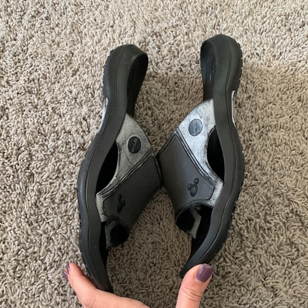 Mickey Mouse Croc Slides - Picture 3 of 7